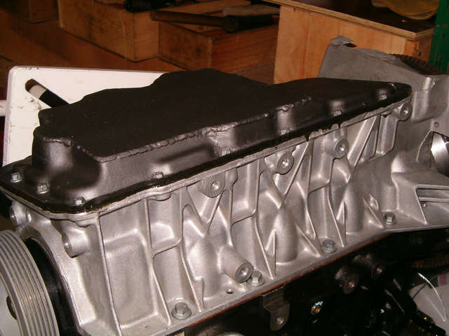 Modified sump Zetec black top